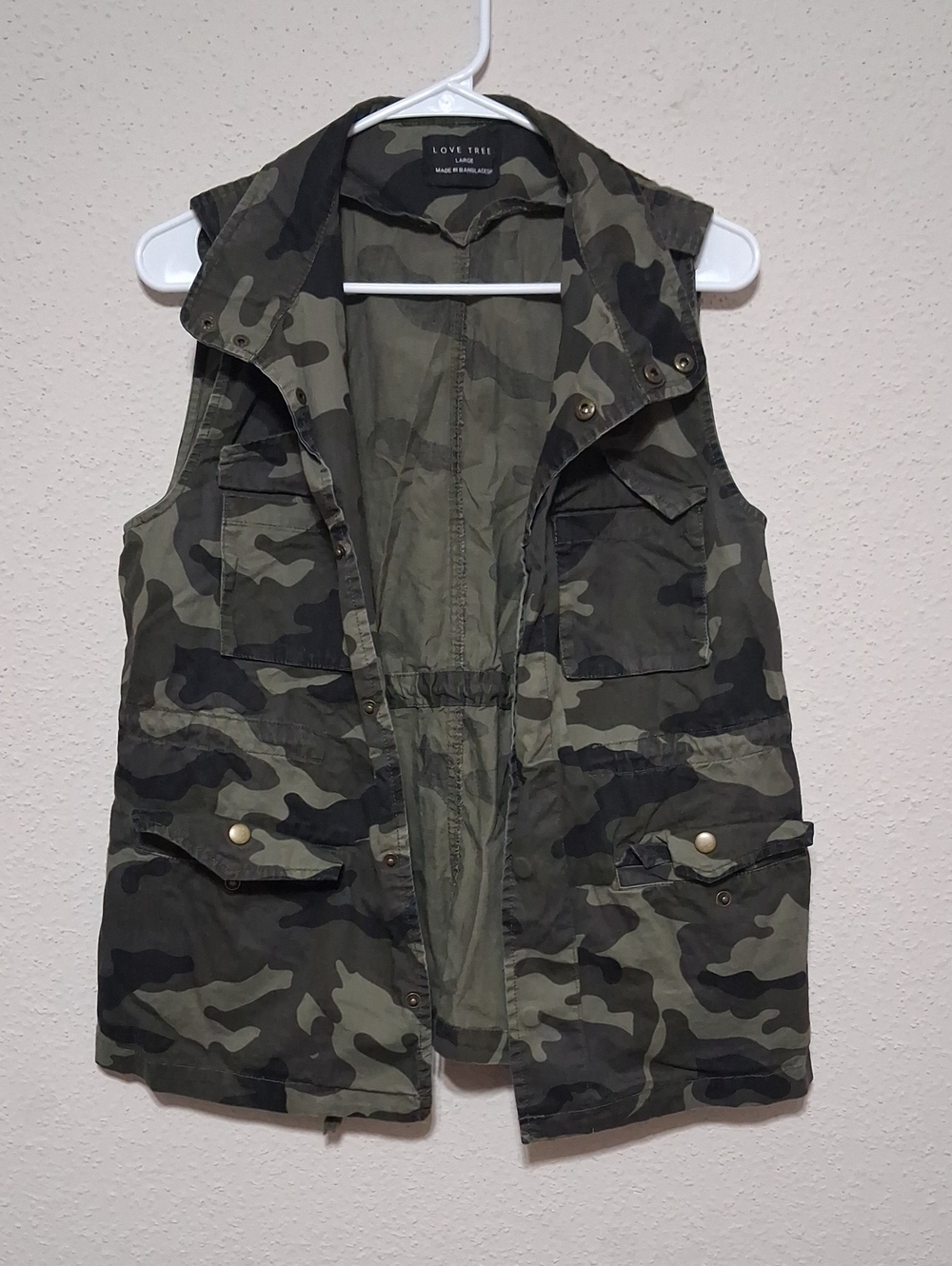 Love Tree Green Camo Utility Vest